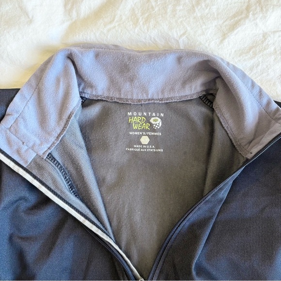 Mountain Hardware Windstopper Quarter Zip, size small - Picture 7 of 9